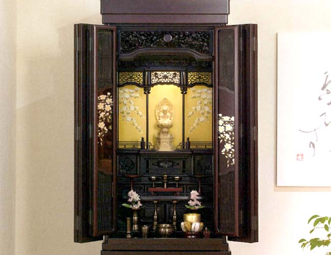 従来型台付仏壇-やすらぎ蒔絵山吹のイメージ